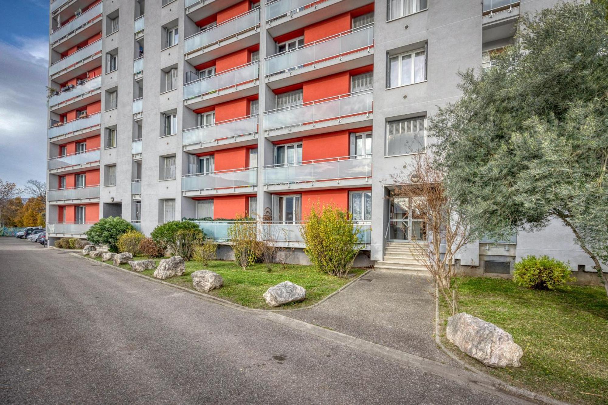 Le Semard - Schneider - Edf - St Micro - Cea Apartment Saint-Martin-le-Vinoux Exterior photo